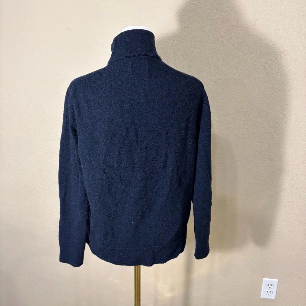 Untuckit 100% merino wool blue quarter zip sweater mens sz M Classic Career